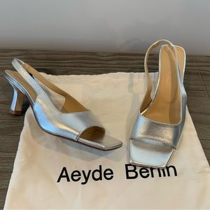 Aeyde Berlin Luna Sandal in Soft Silver size 36